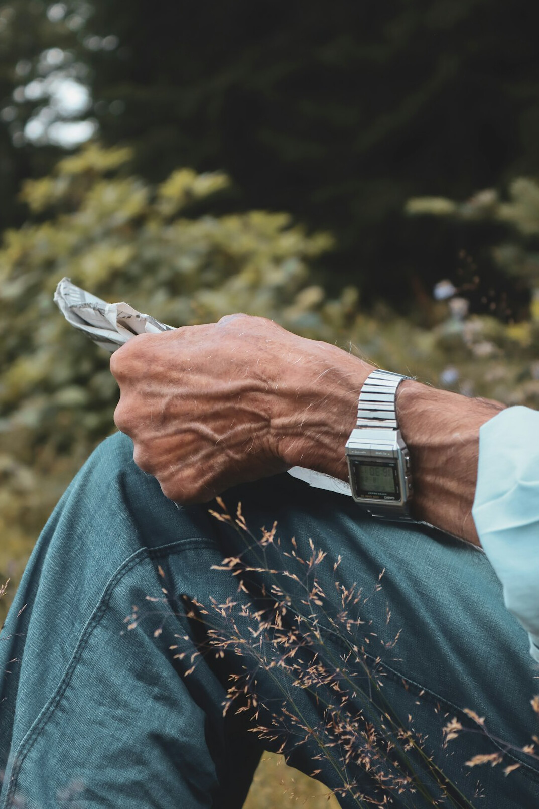 senior using smartwatch